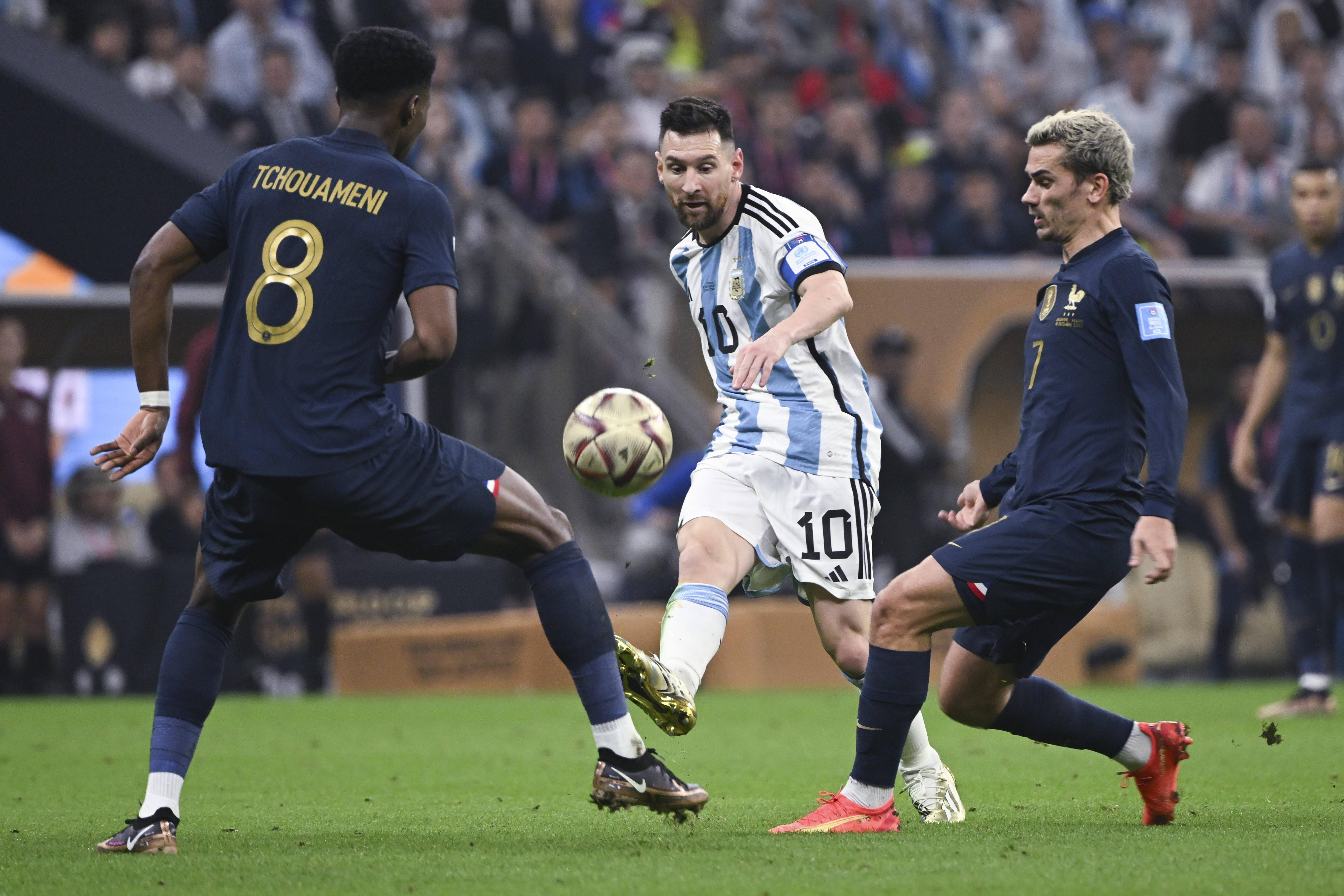 开云体育app-贝蒂斯成为新晋升班马，球队上演逆袭传奇！