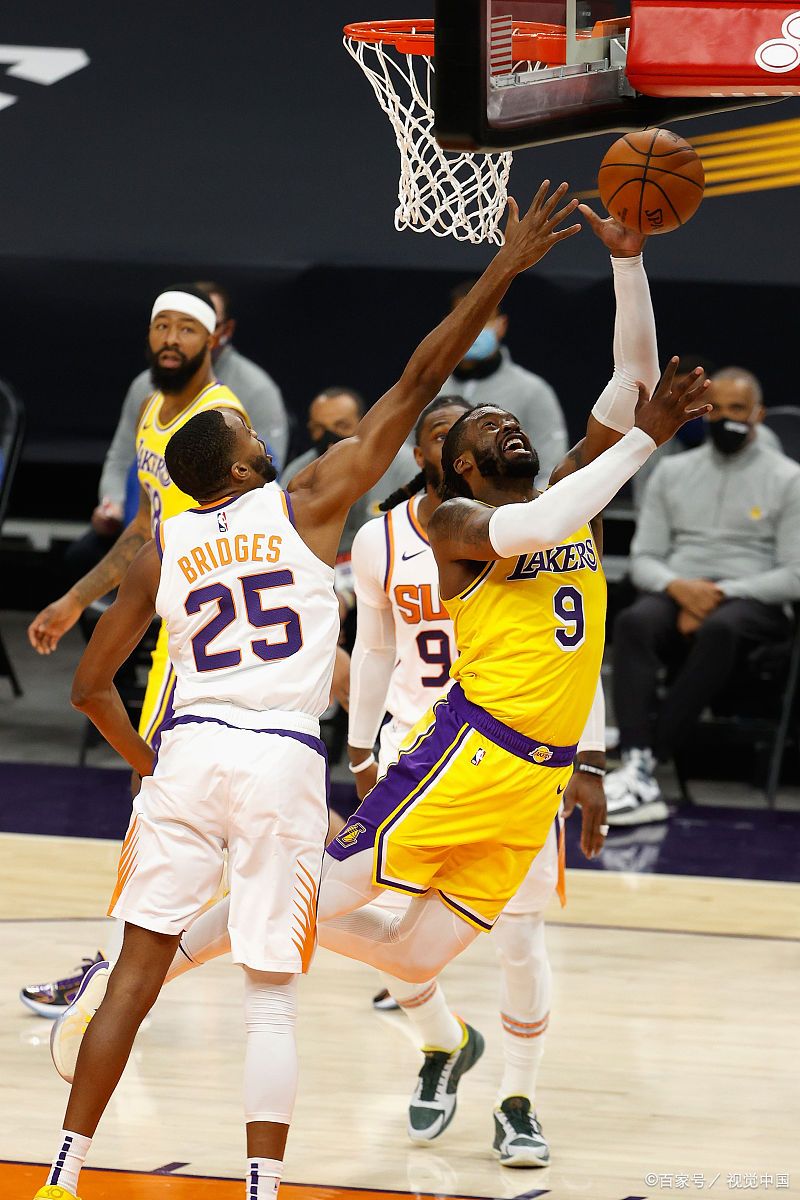 开云体育app-太阳核心表现稳定，打破湖人季后赛首战的简单介绍