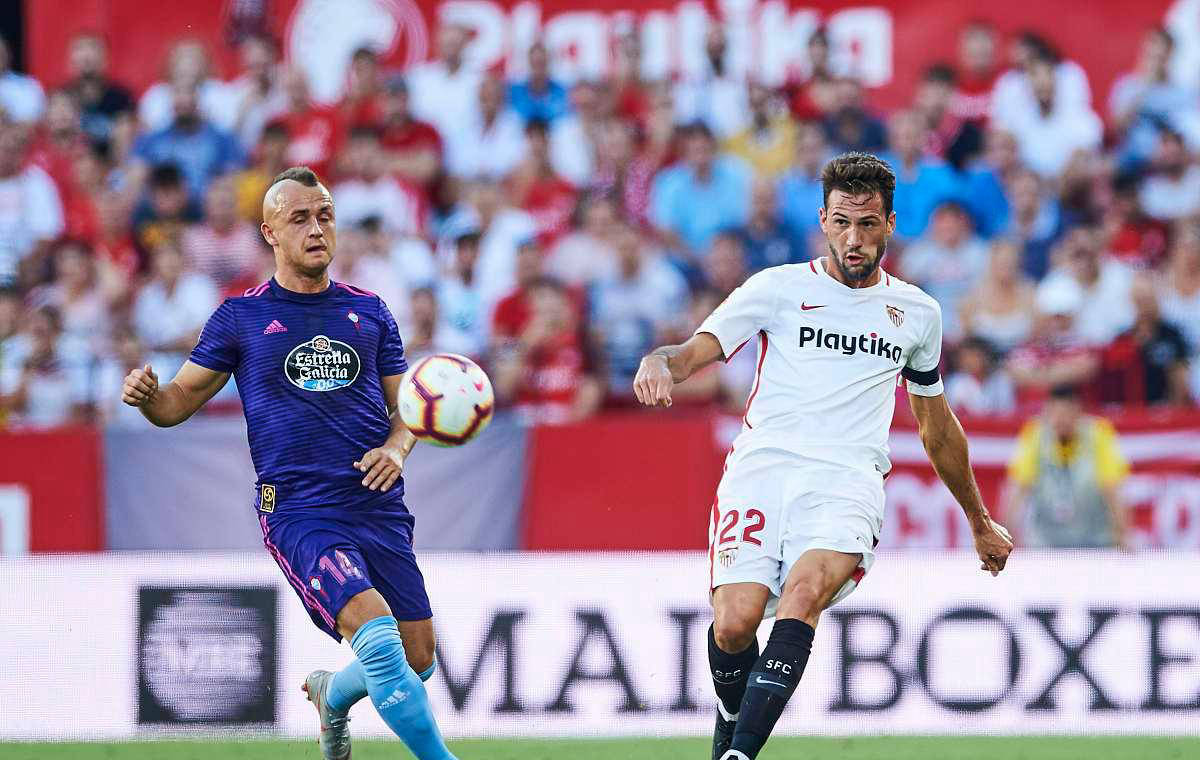 包含塞尔塔客场战胜对手，终结连败的词条