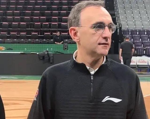 意外失误!球队助理教练犯错,导致比赛失利的简单介绍 意外失误!球队助理教练犯错,导致比赛失利的简单介绍