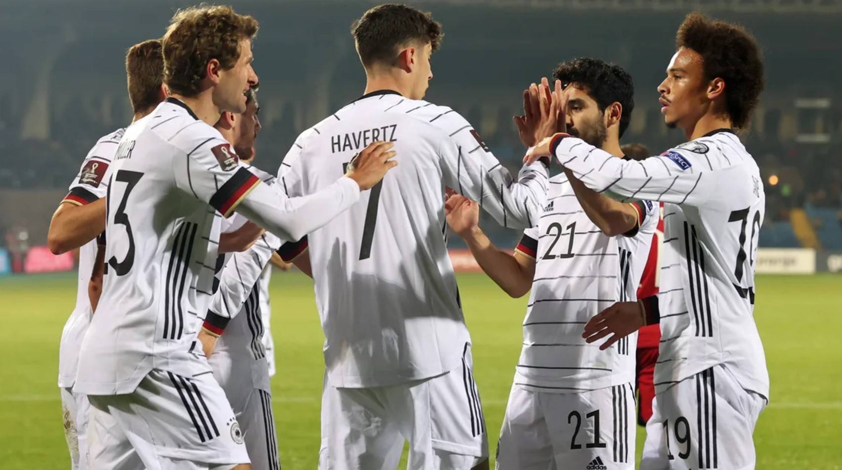 英格兰队在与捷克队的较量中获胜 英格兰队在与捷克队的较量中获胜