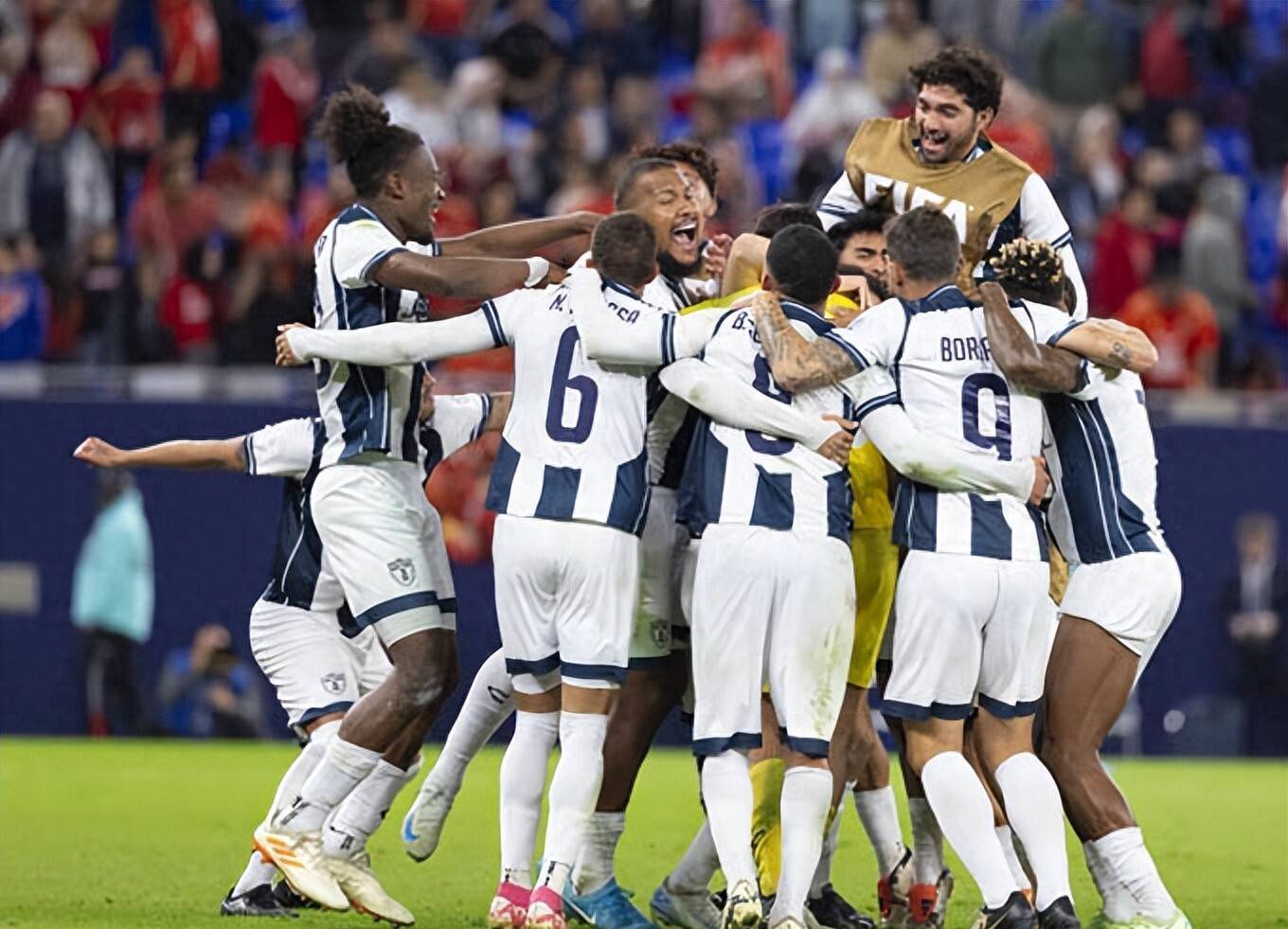 国际足球赛事在欧洲持续激烈展开 国际足球赛事在欧洲持续激烈展开