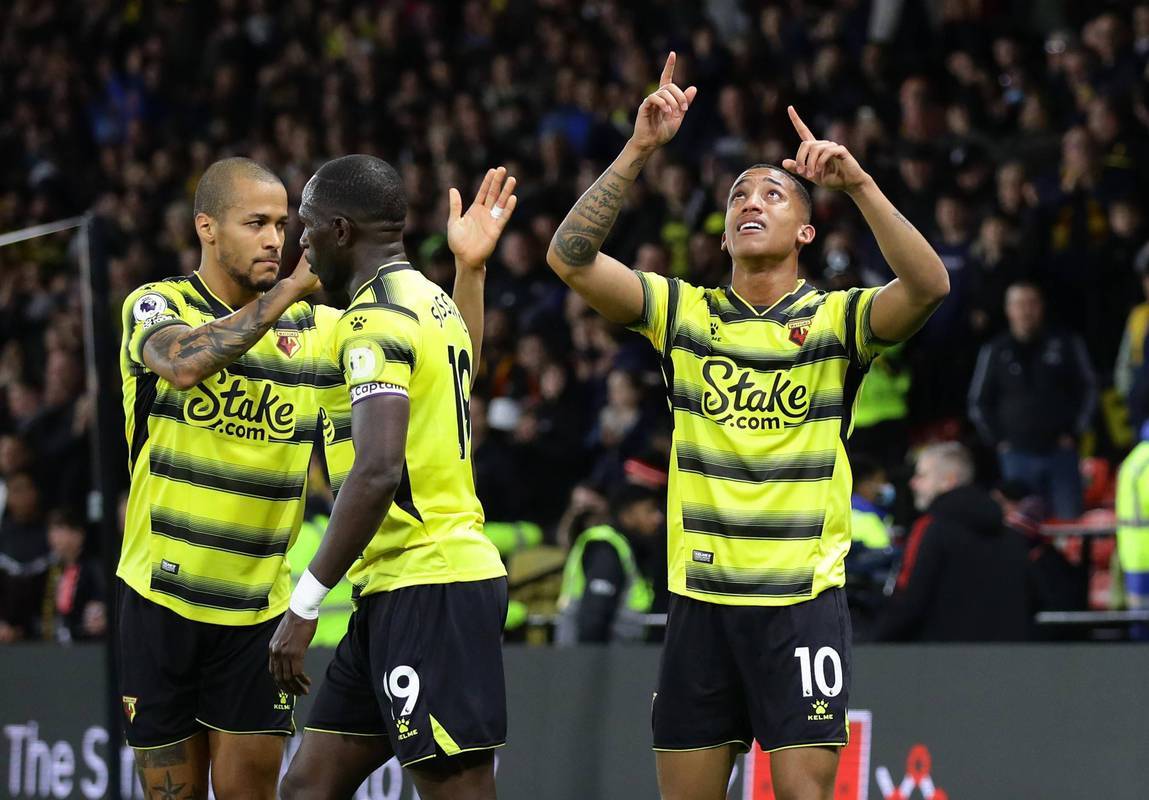 沃特福德取得关键胜利,提升排名 沃特福德取得关键胜利,提升排名