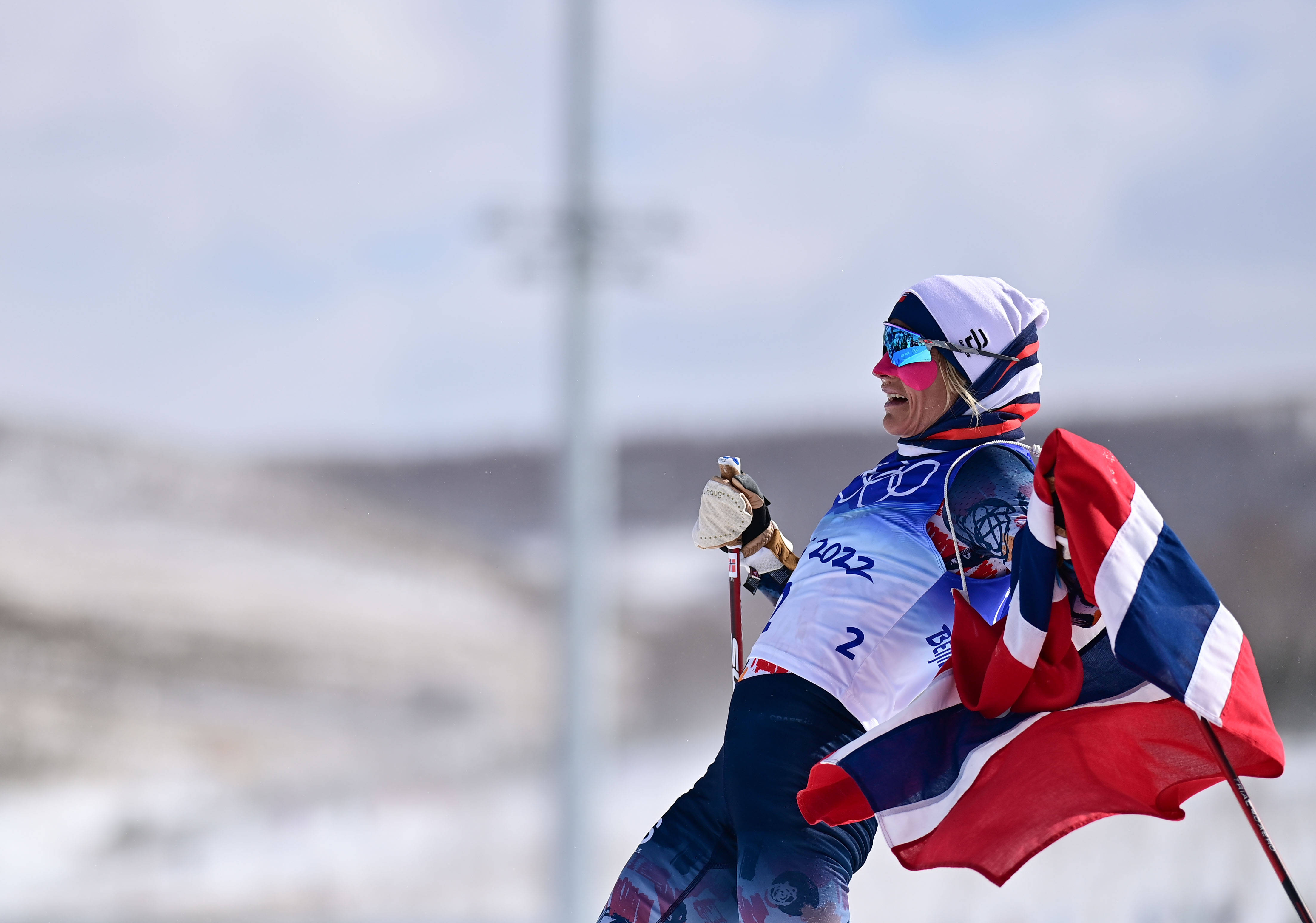 挪威滑雪选手表现出色，成功摘金