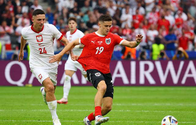 波兰取得惊奇胜利,逆袭挑战德国的简单介绍 波兰取得惊奇胜利,逆袭挑战德国的简单介绍