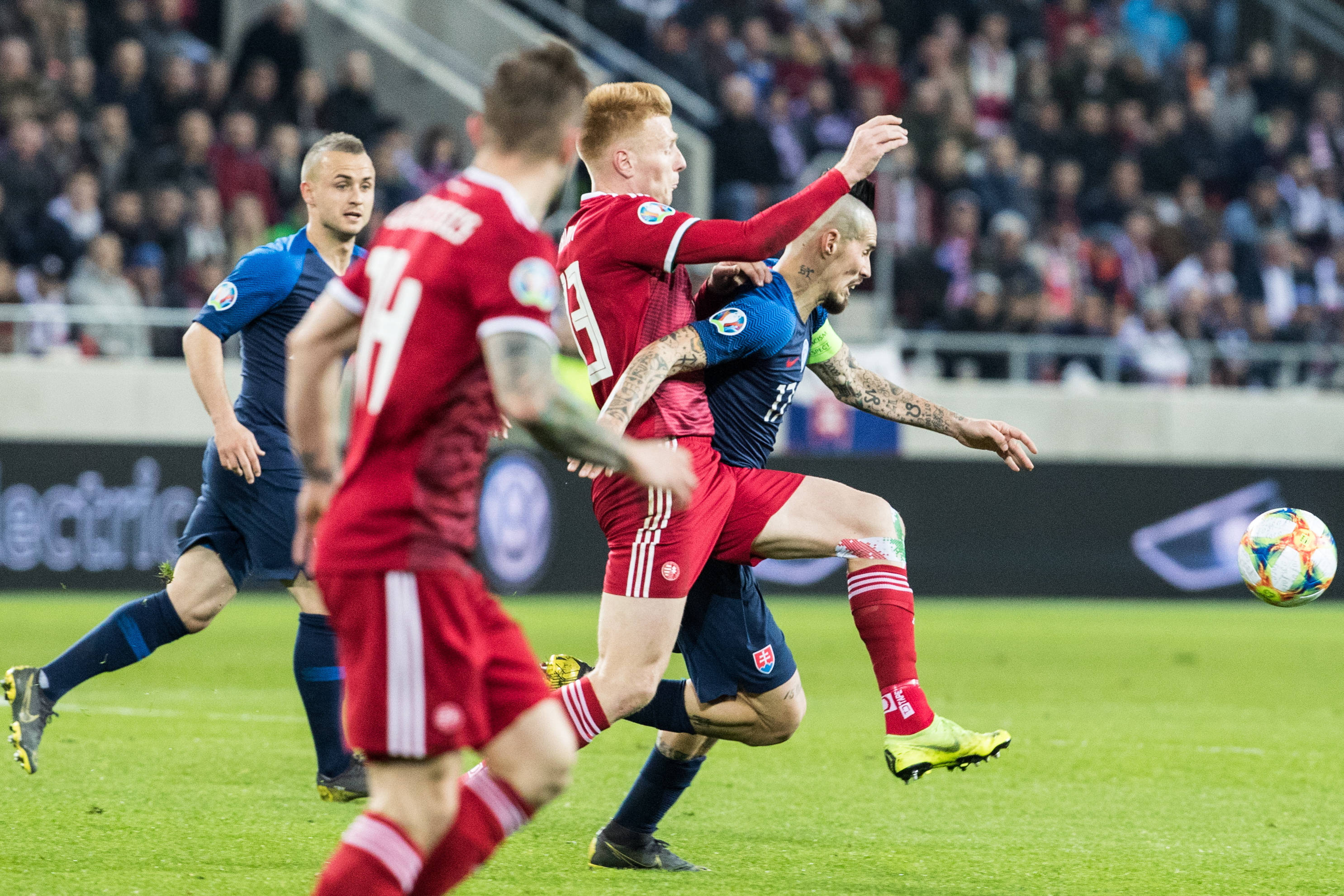 塞尔维亚淘汰匈牙利，成功进入八强