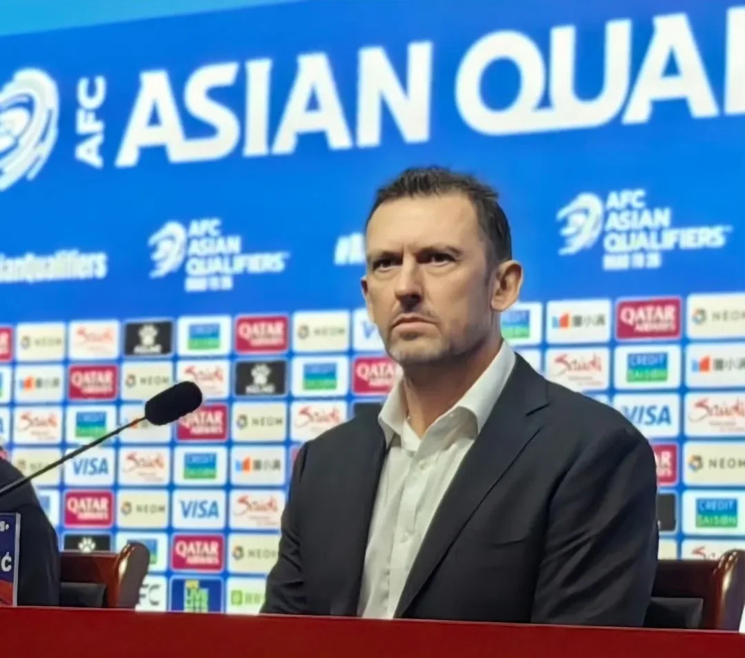 舜天主帅赛后发飙,批评球员表现不给力 舜天主帅赛后发飙,批评球员表现不给力