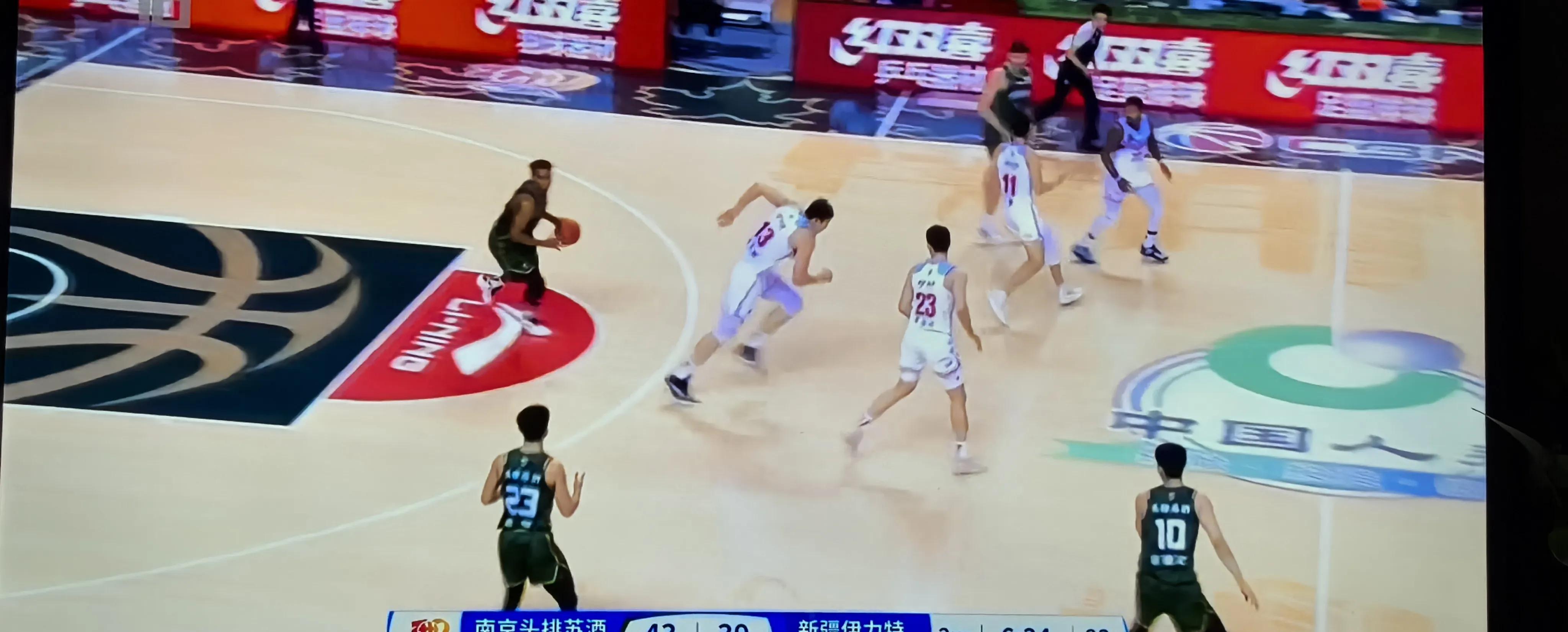 开云体育中国-新疆队遭逆转队员情绪低落