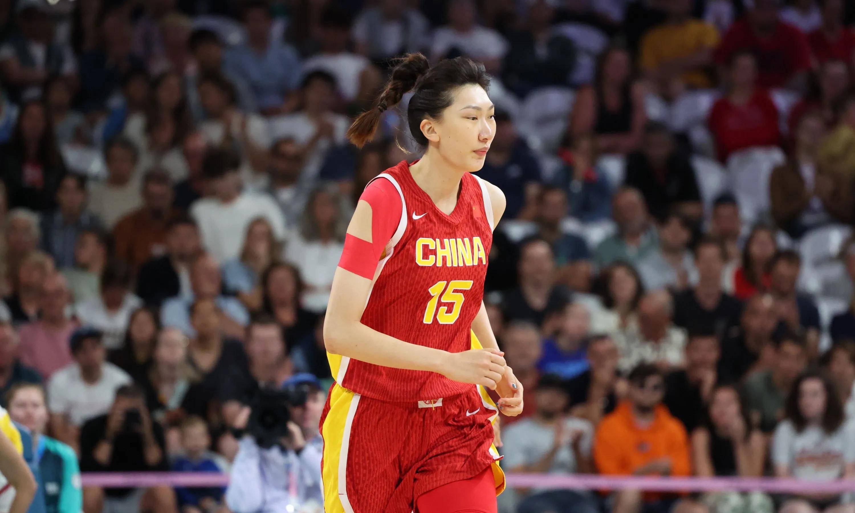 开云官网-年轻球员闪耀登场，惊艳表现震撼全场