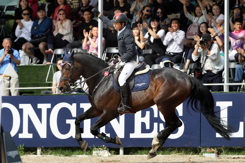 马来西亚队力压群雄,激战赢得冠军 马来西亚队力压群雄,激战赢得冠军