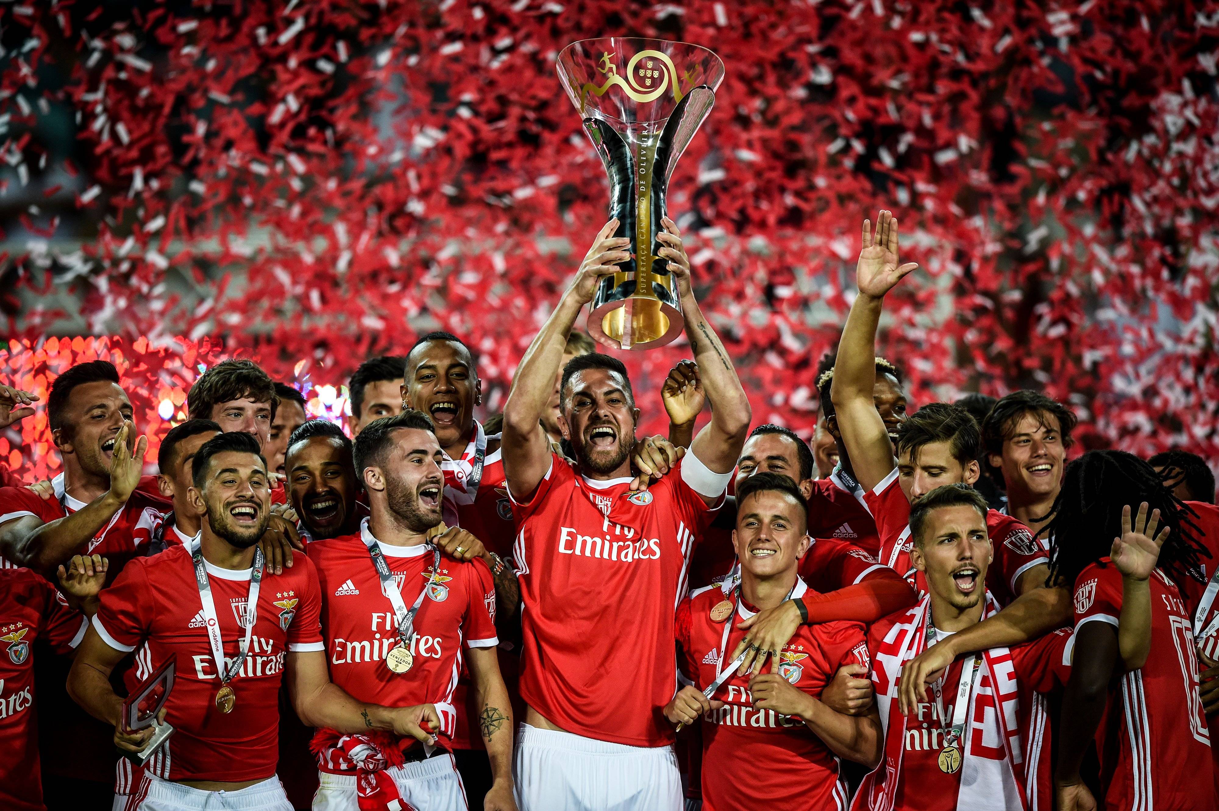 开云体育-克罗地亚队主场战胜对手，重返小组前四