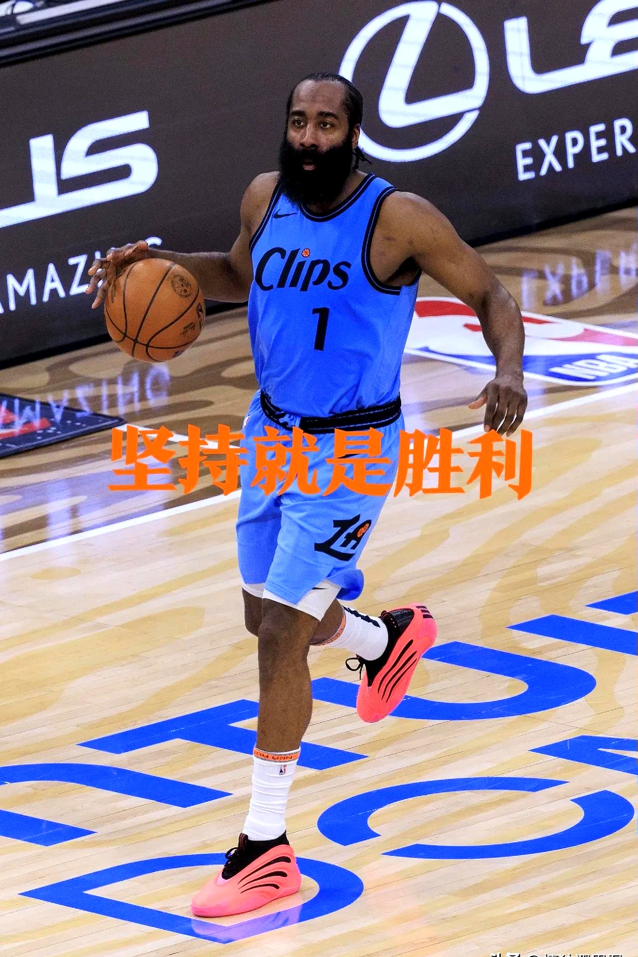 意外受伤的球员备战能否复出备受瞩目 意外受伤的球员备战能否复出备受瞩目