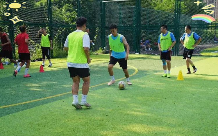 球队备战重要比赛，揭秘备战训练内容