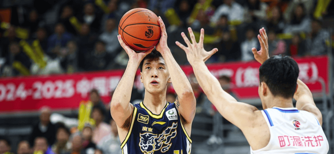 开云下载-广东宏远实现临时胜利，持续领跑赛场