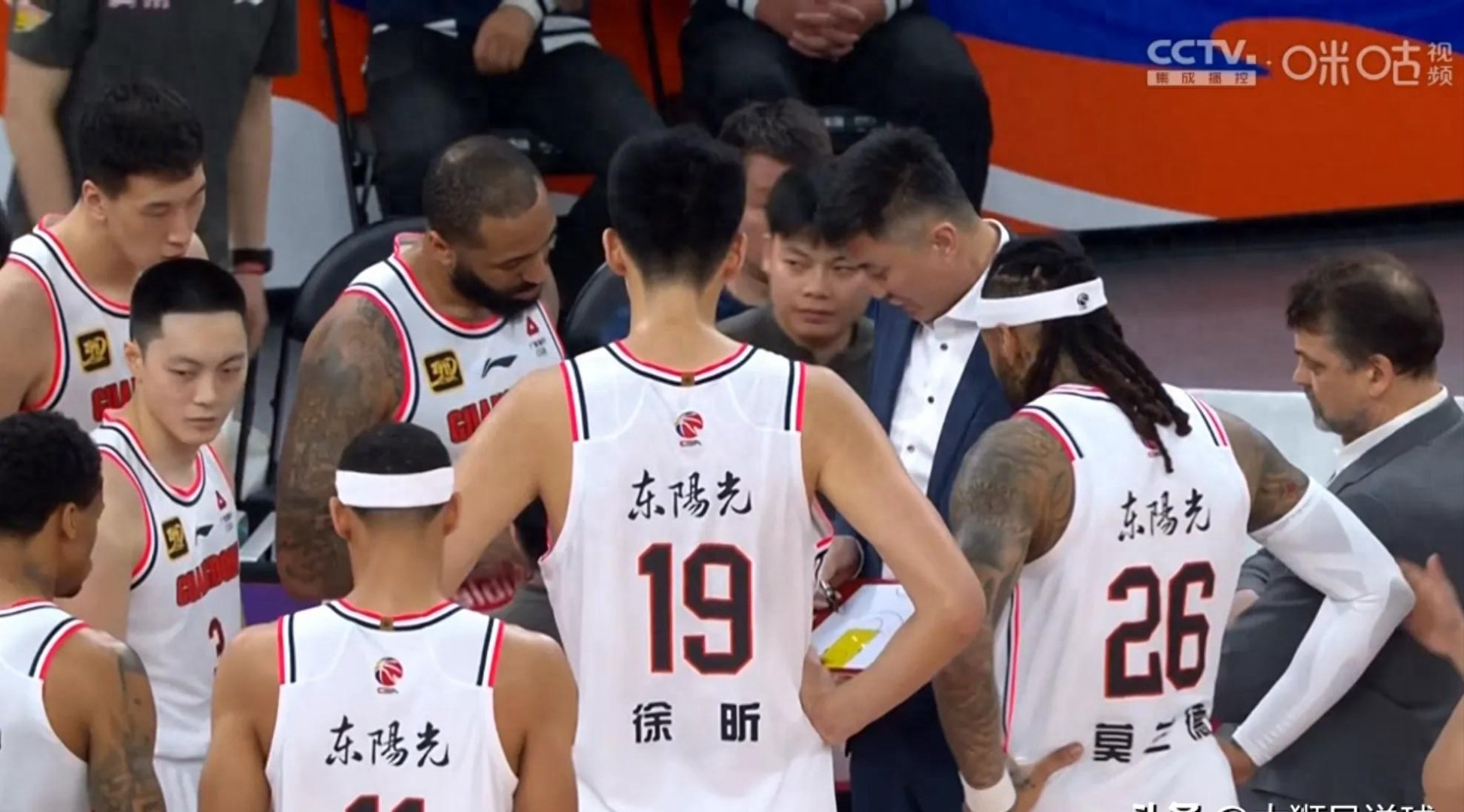 广东宏远实现临时胜利,持续领跑赛场 广东宏远实现临时胜利,持续领跑赛场