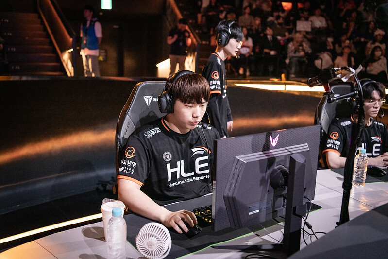 包含HLE血洗DK,Clid关键团战开团秒人激烈交锋半决赛,锁定晋级资格的词条 包含HLE血洗DK,Clid关键团战开团秒人激烈交锋半决赛,锁定晋级资格的词条