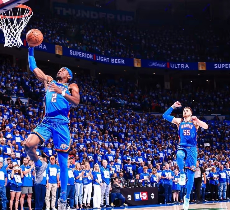 开云体育登录-灰熊客场擒爵士，杰尔-杰克逊砍下26分