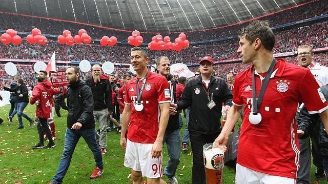 汉诺威96取得宝贵胜利,全队士气高涨 汉诺威96取得宝贵胜利,全队士气高涨