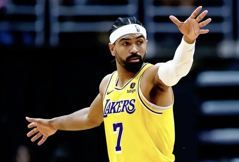 湖人力克山西队，王哲林关键制胜